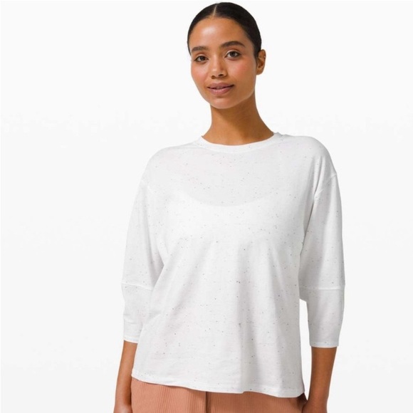 lululemon athletica Tops - Lululemon LA Relaxed 1/2 Sleeve Speckled Top
